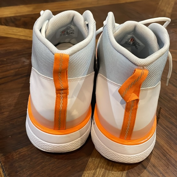 Converse Star Series BB (New) - Picture 2 of 4